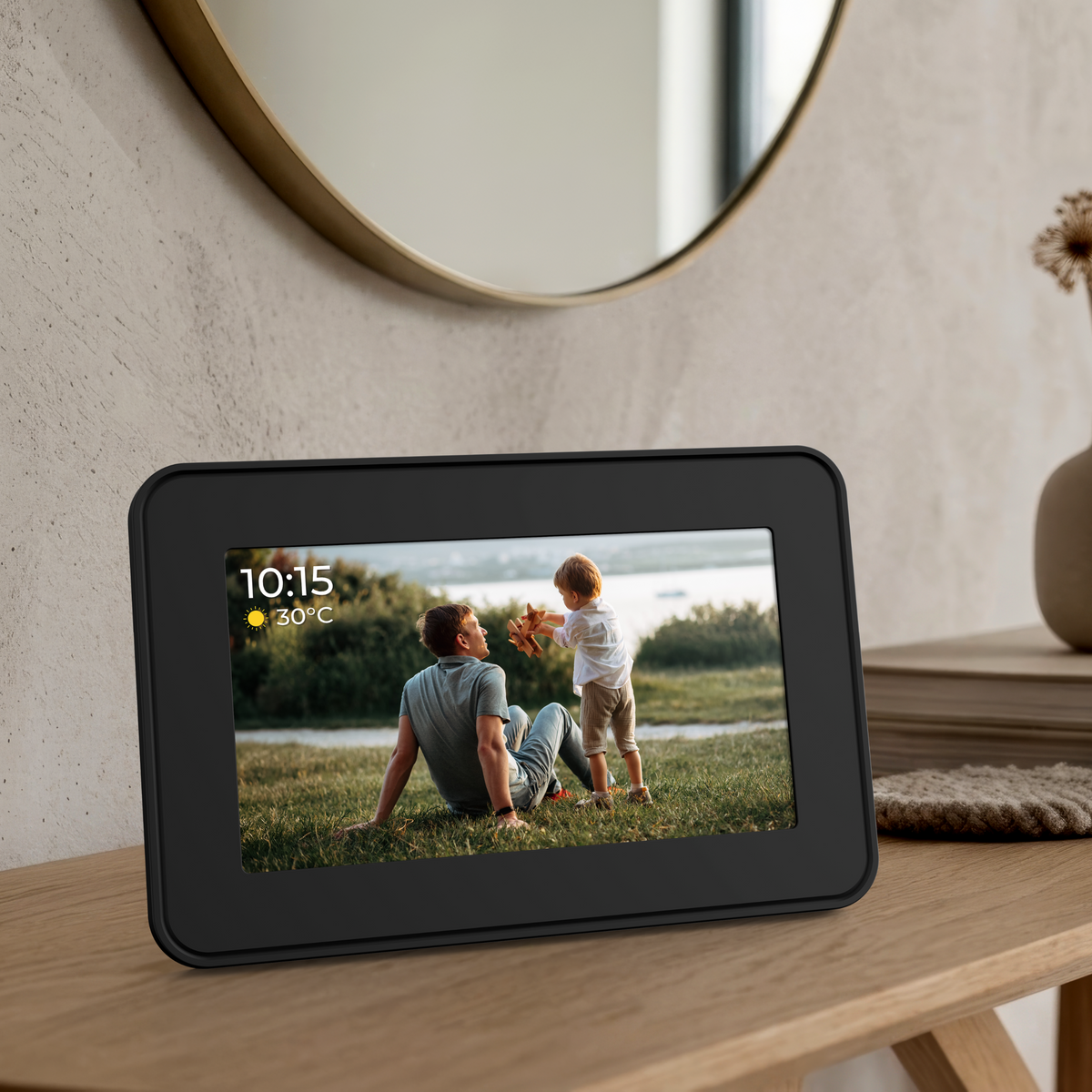 7” Wi-Fi Digital Photo Frame with Remote